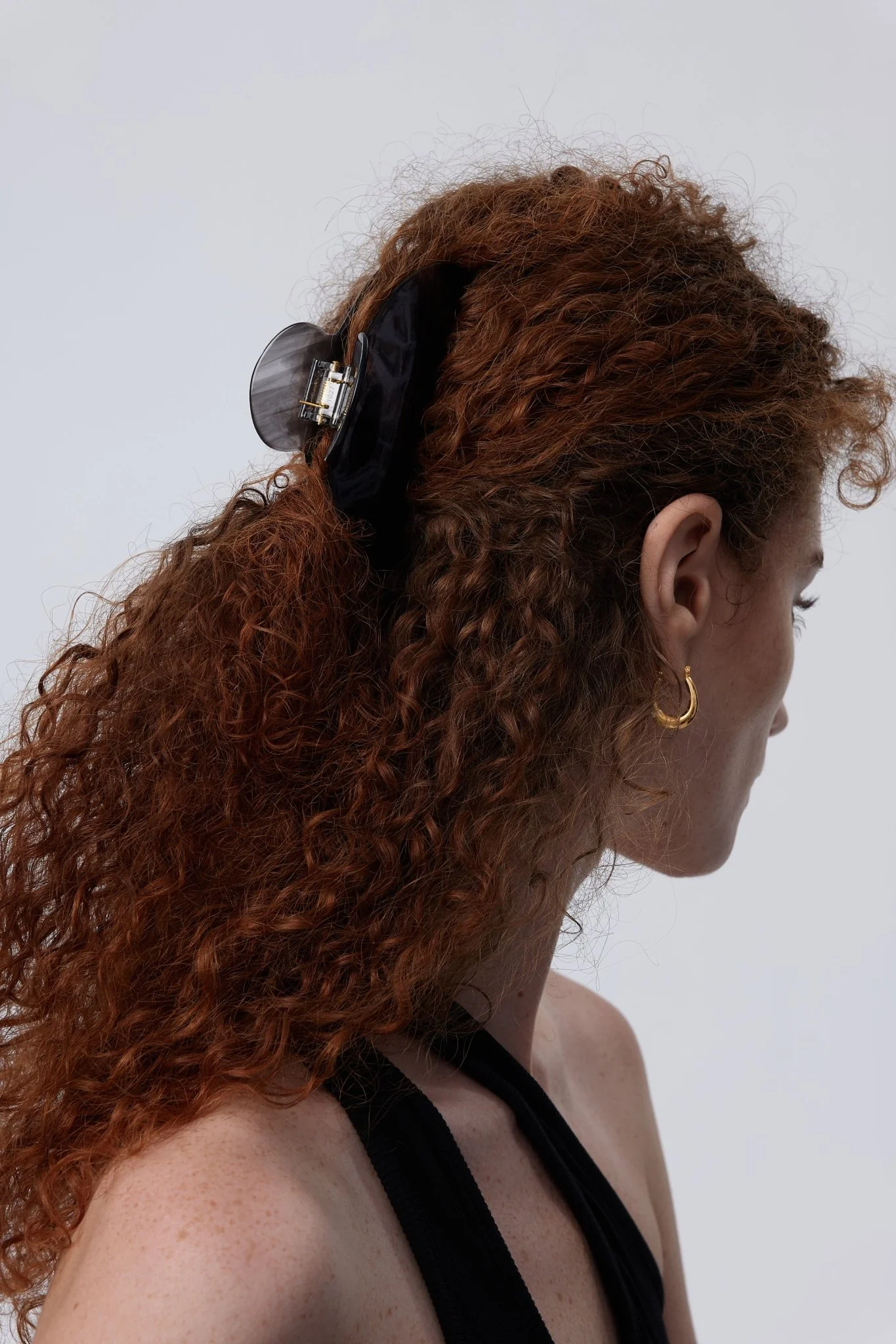 Amelia Claw Clip in Onyx (2 Sizes) - Image 2