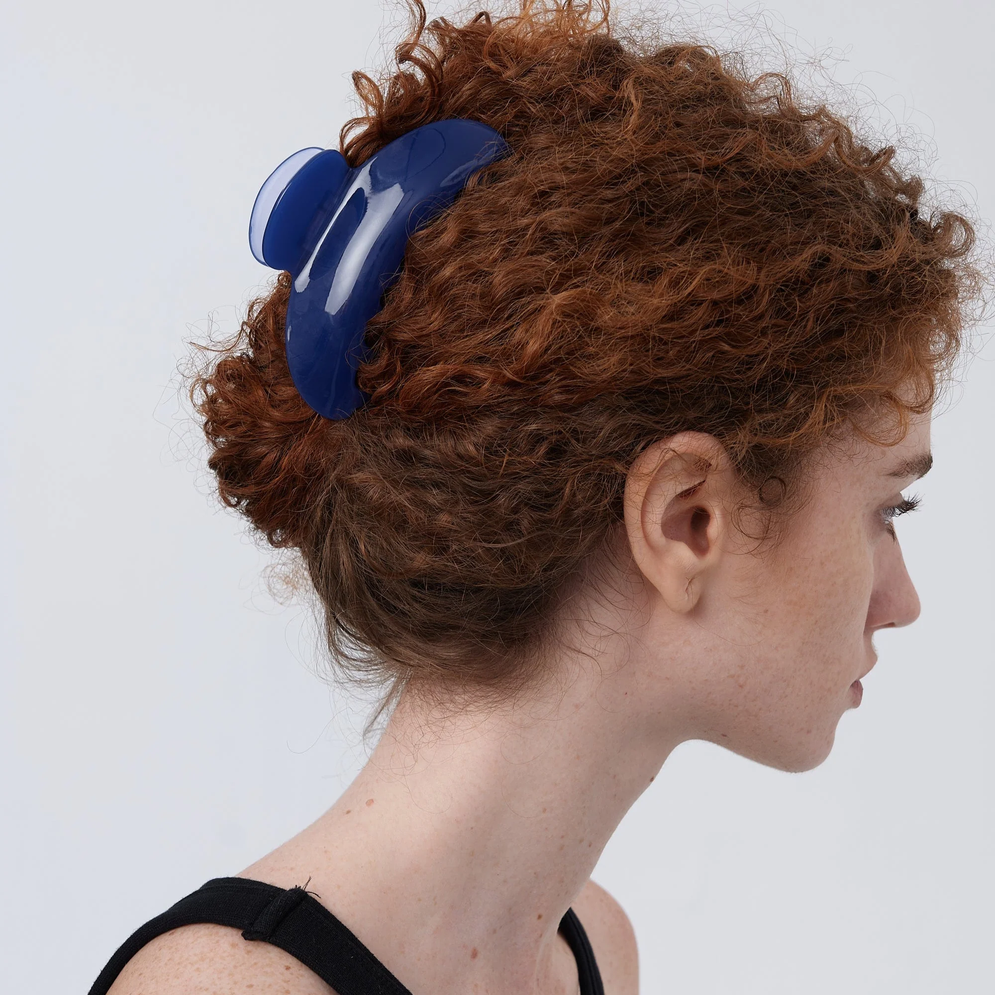 Amelia Claw Clip in Royal (2 Sizes)