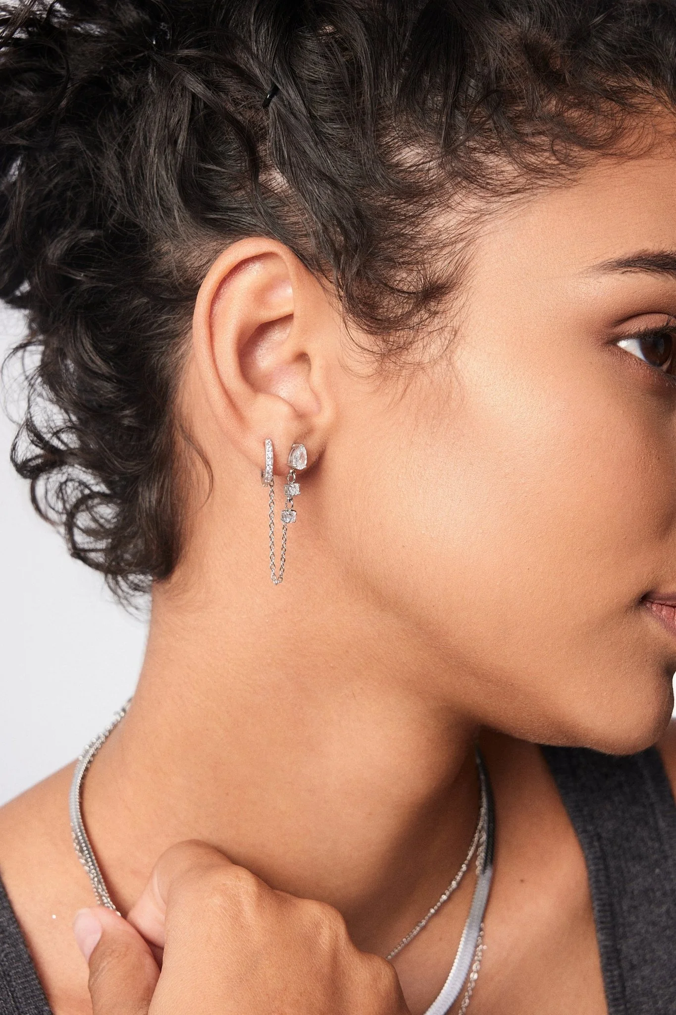 Ariel Chain Earrings - Image 3