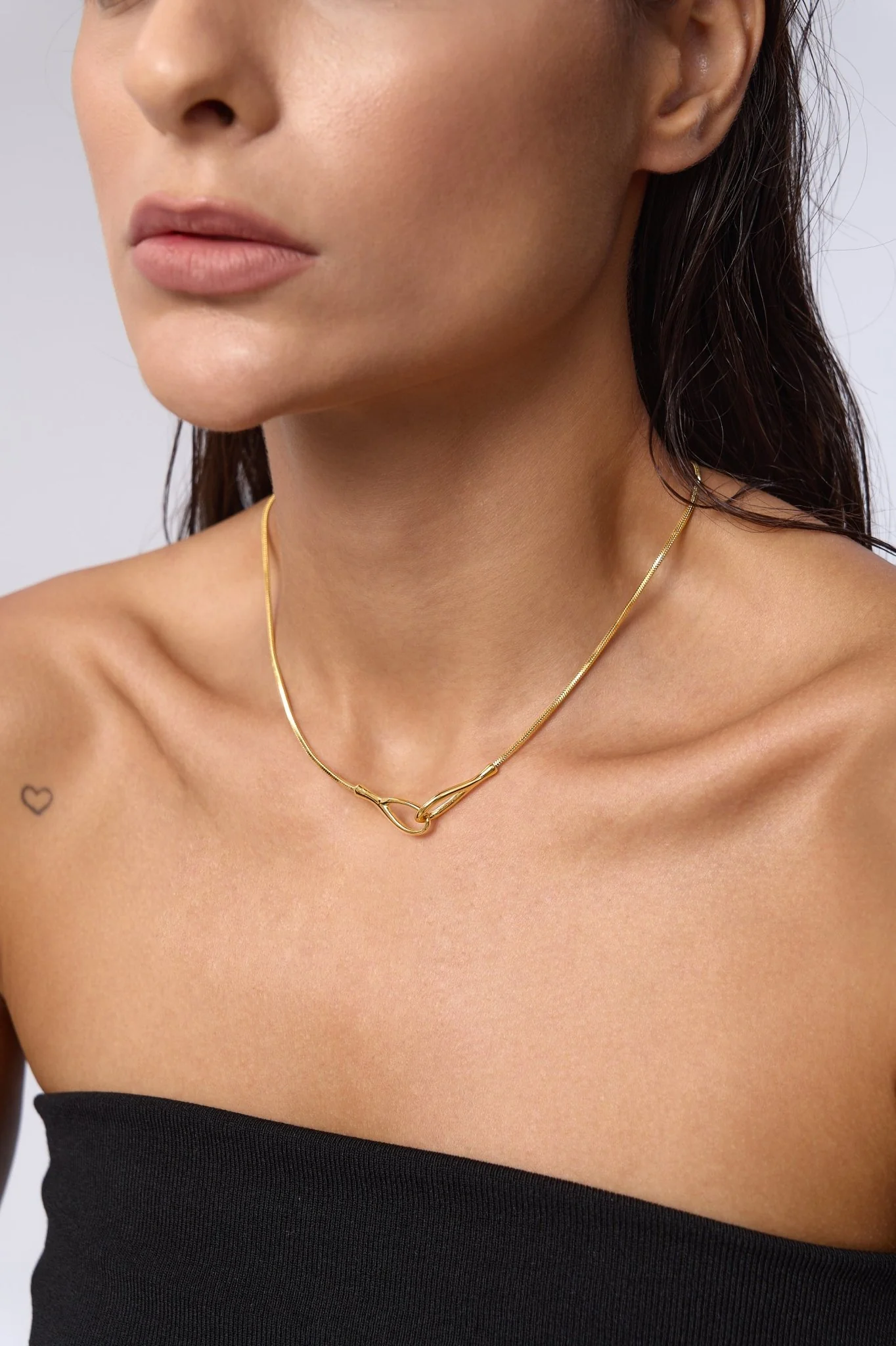 Ayla Intertwined Cuff Necklace - Image 2