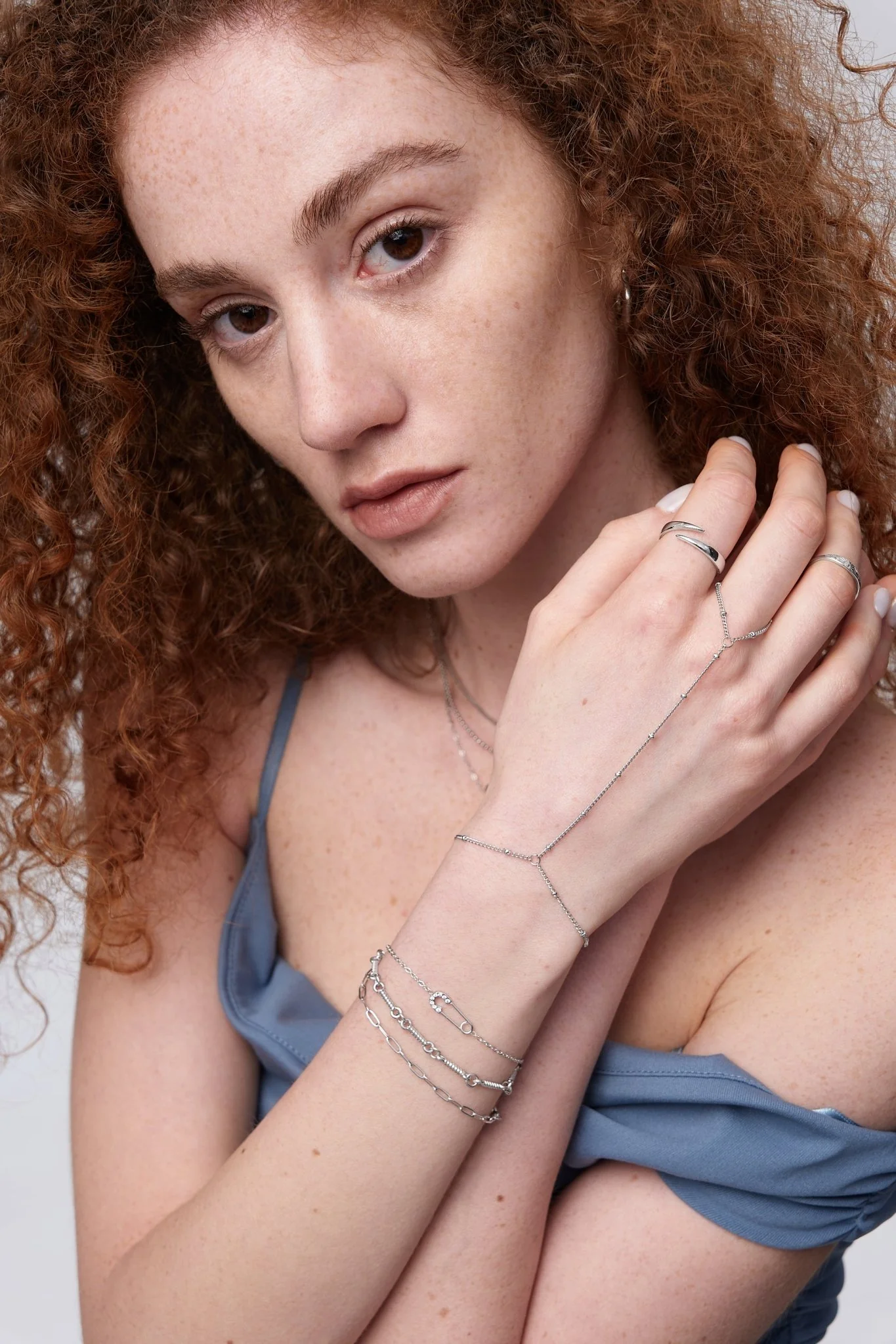 Twisted Chain Bracelet - Image 7
