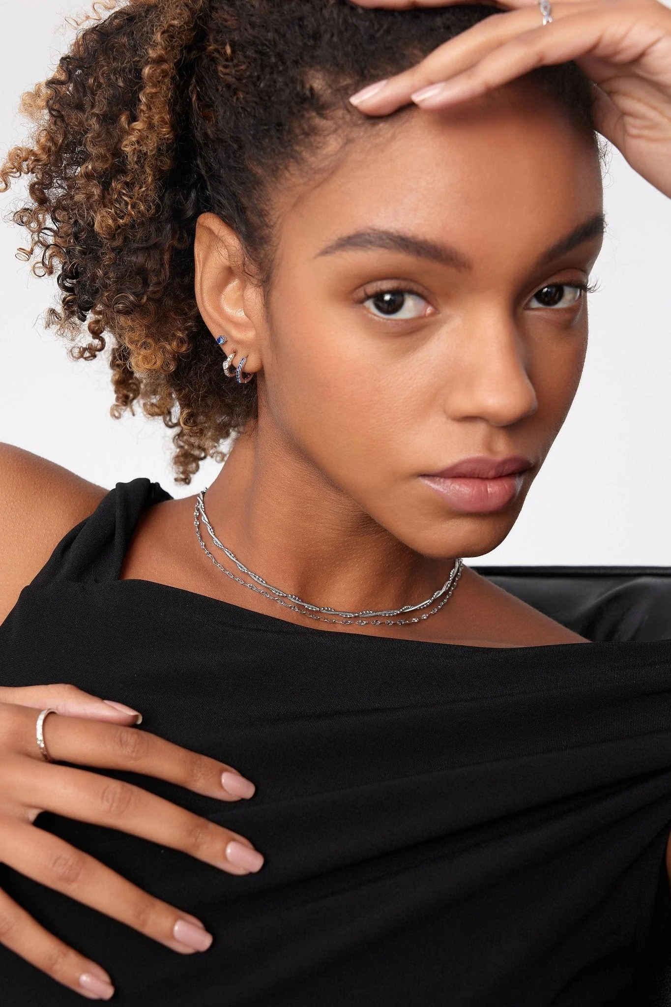Bella Twisted Necklace - Image 3