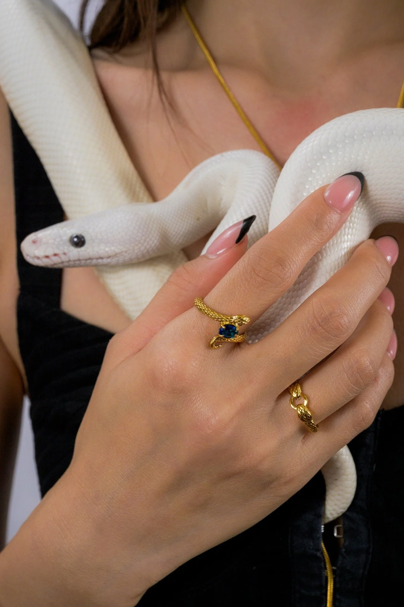 Blue Gem Snake Ring - Image 3
