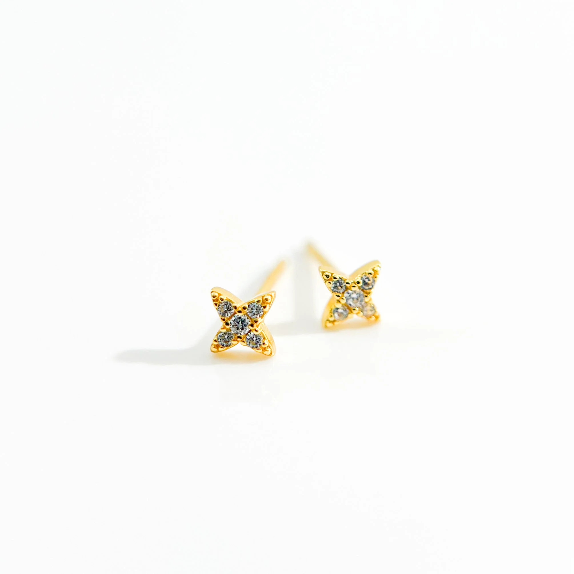 Clear Gem Estrella Studs in Gold - Image 5