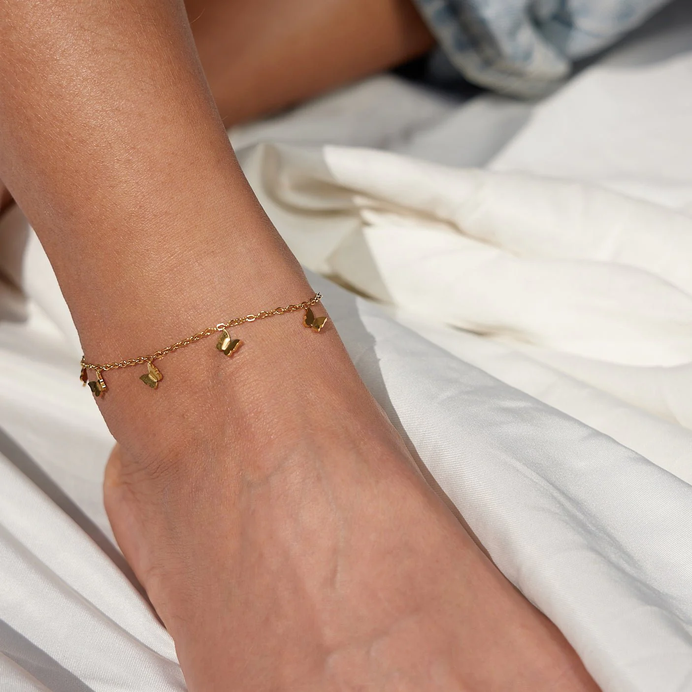 Dangling Butterfly Anklet - Image 3