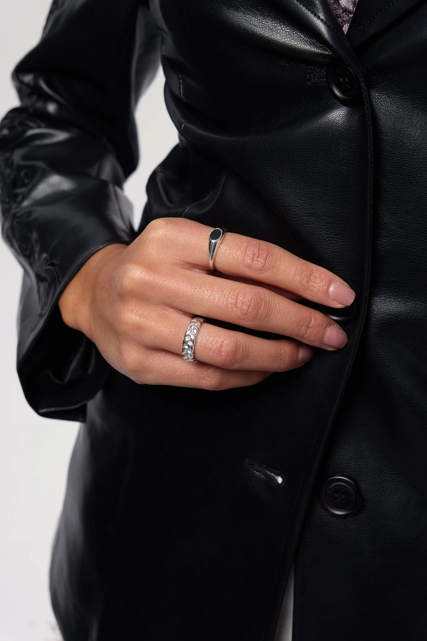 Chelsea Thick Weave Ring - Image 5