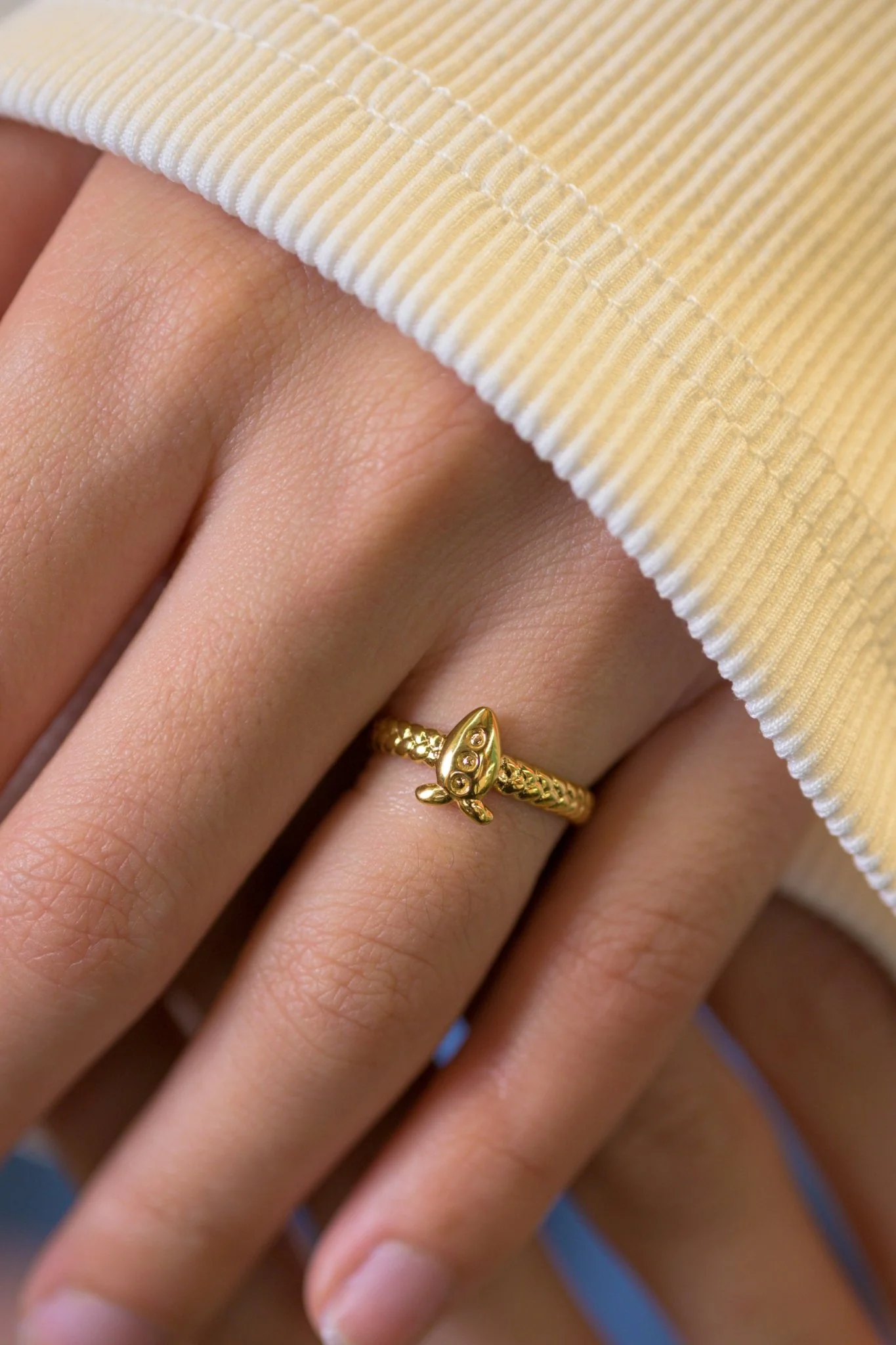 Eternal Love Lotus Ring (Anime Inspired Collection) - Image 5