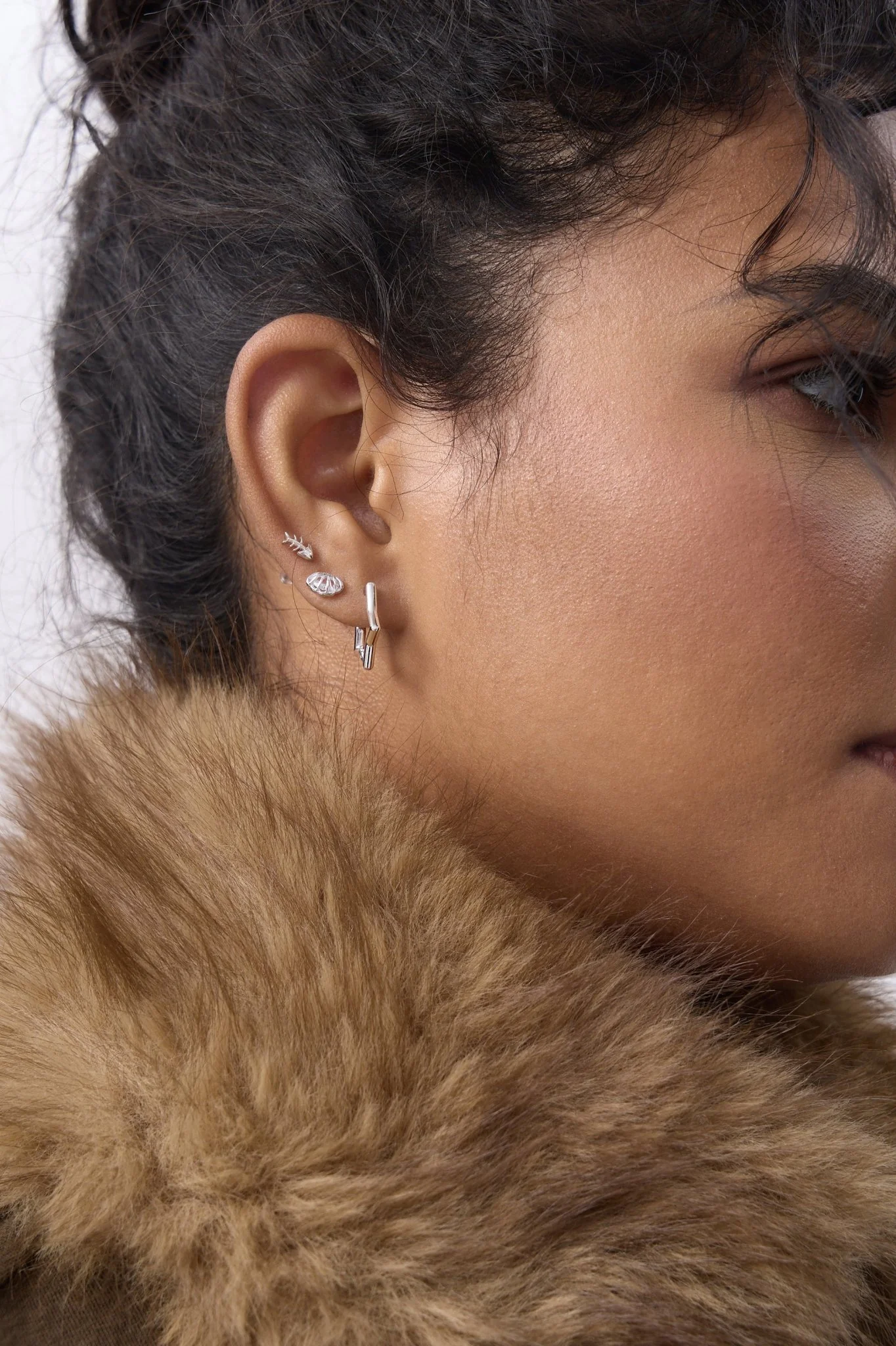 Crystal Shell Studs - Image 3