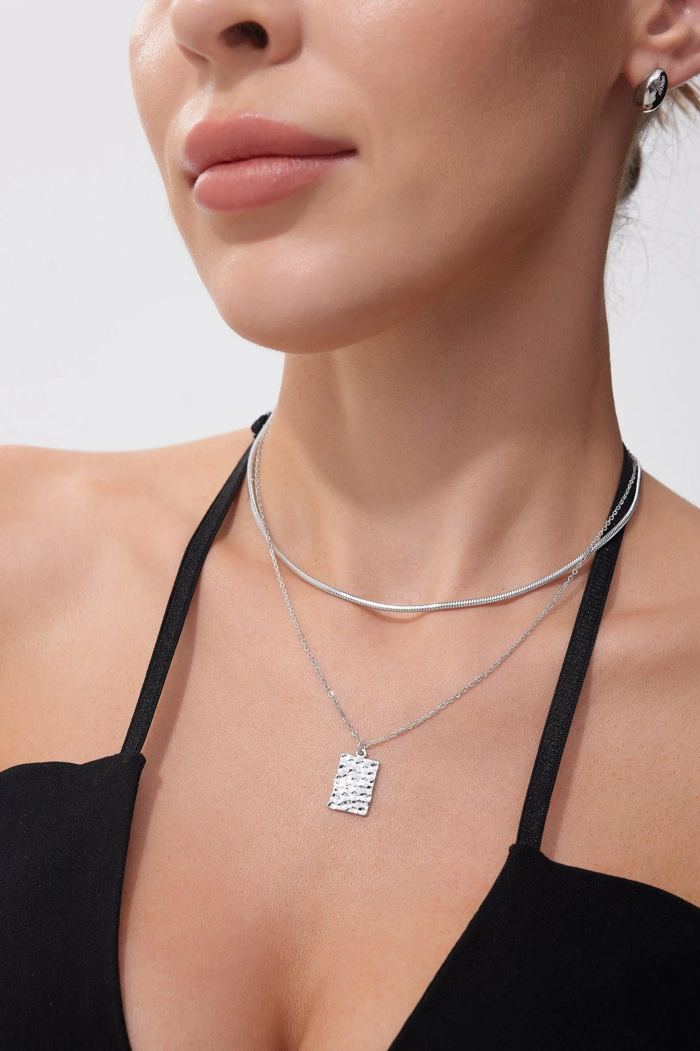 Hammered Pendant Necklace (Greek Inspired Collection) - Image 3
