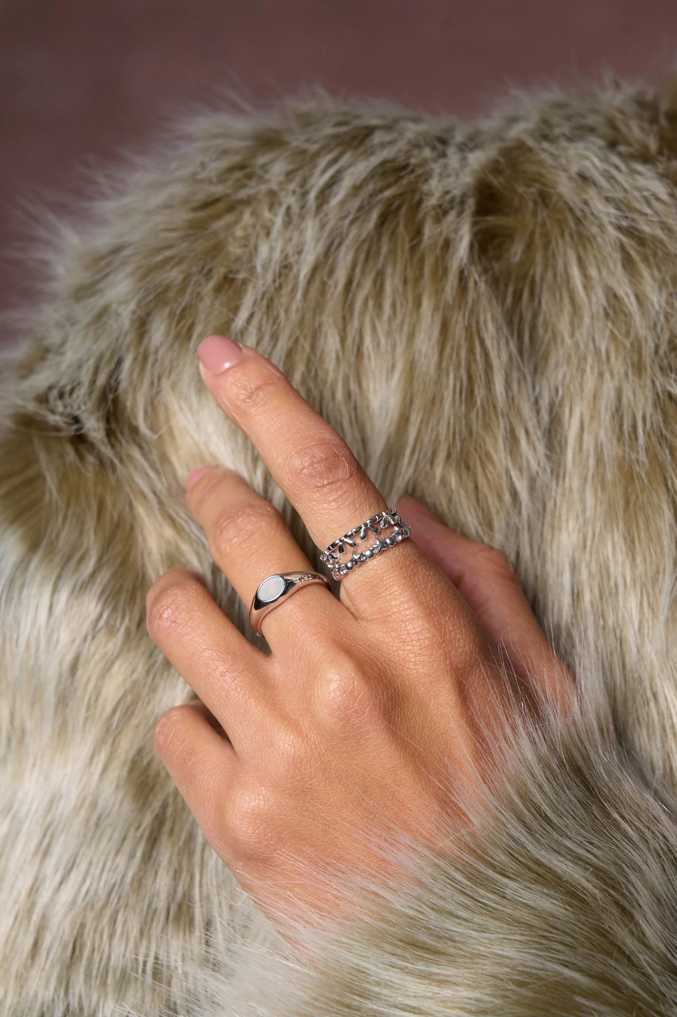 Bianca Bow Ring - Image 2