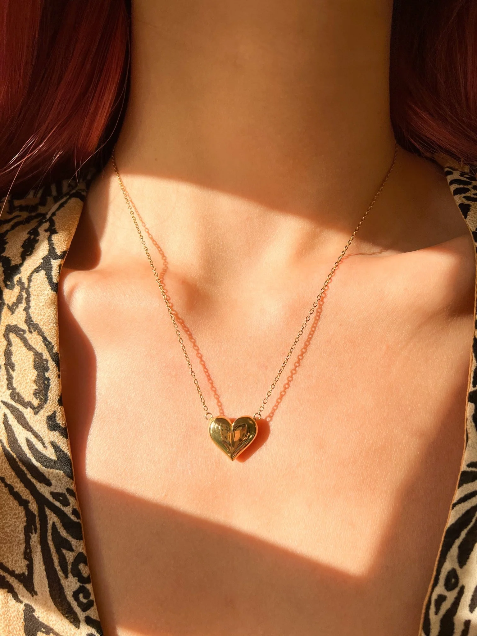 Magnetic Heart Necklace - Image 4
