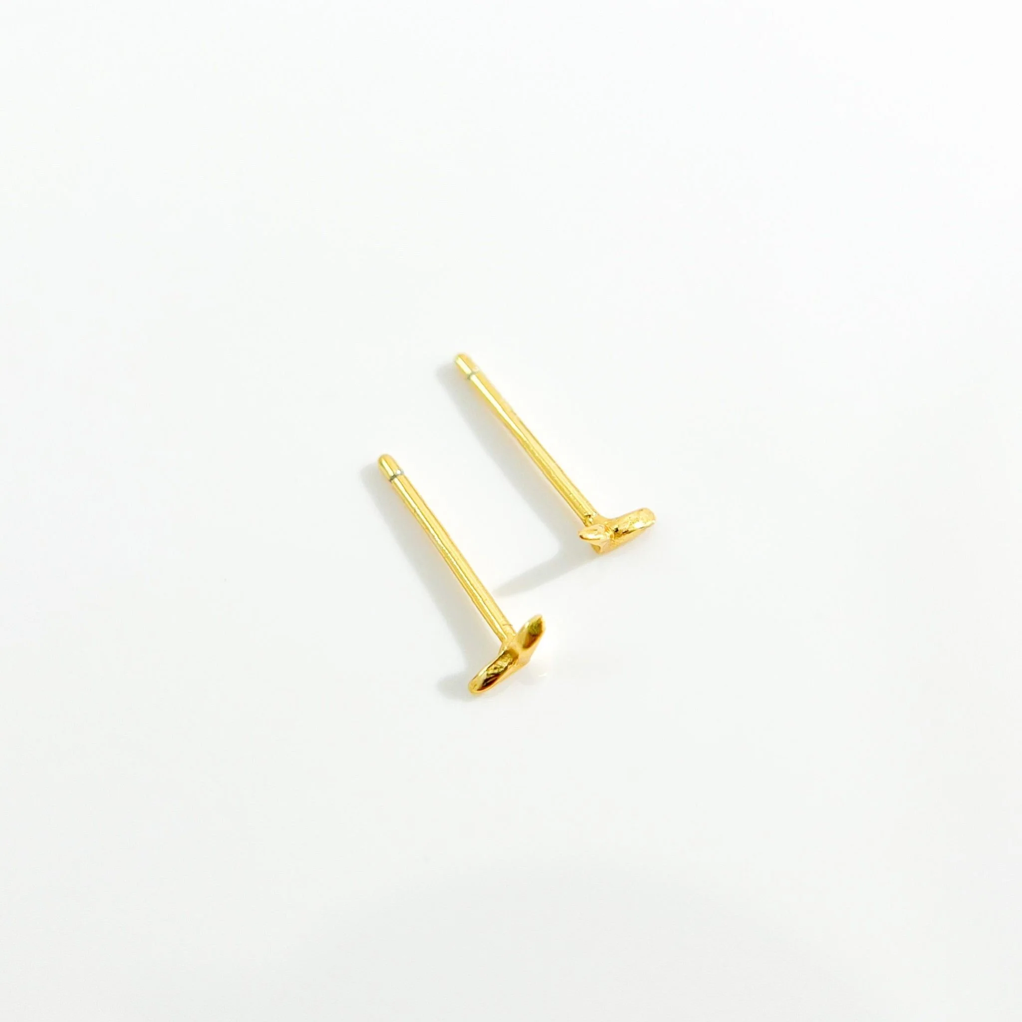 Micro Seagull Studs in Gold - Image 5
