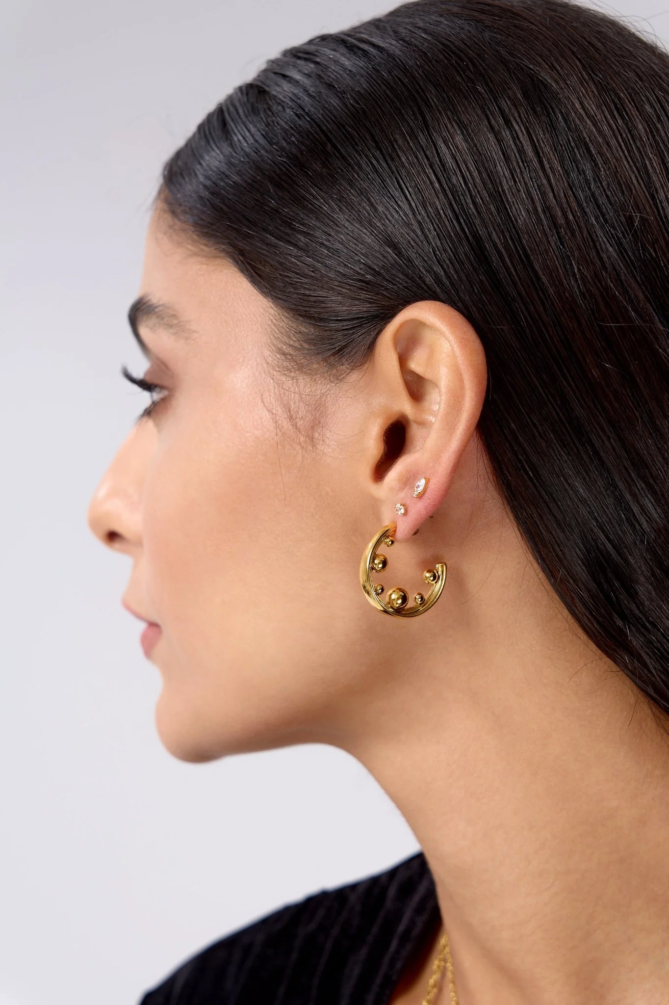 Mira Bold Sphere Hoops - Image 3