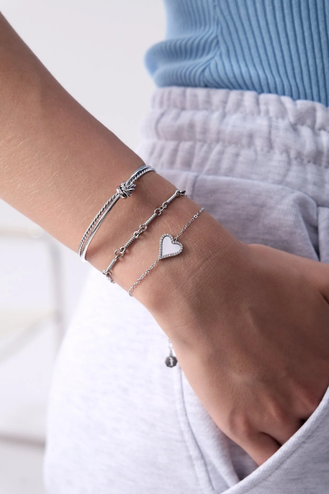 Nia Double Knot Cuff - Image 3