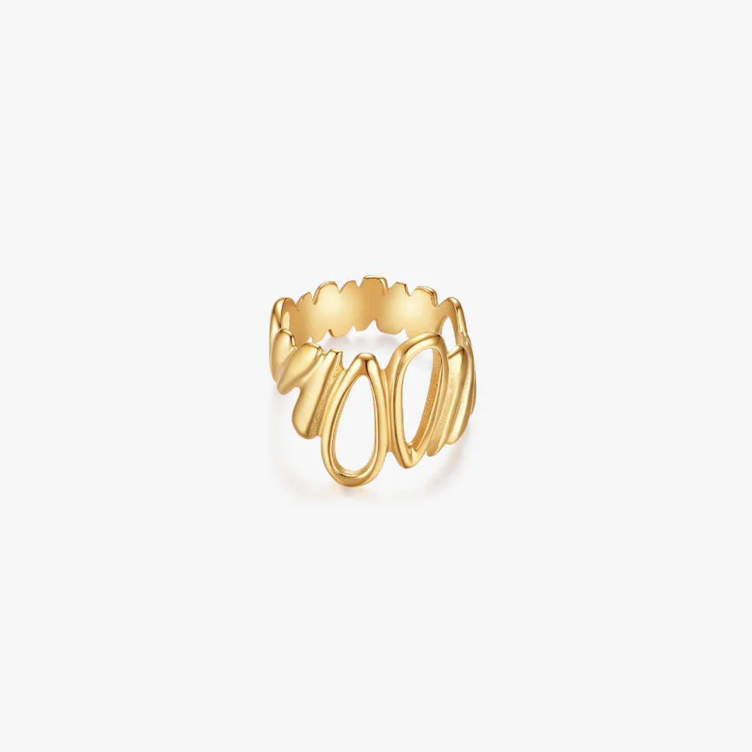 Norah Chunky Tear Drop Ring - Image 3