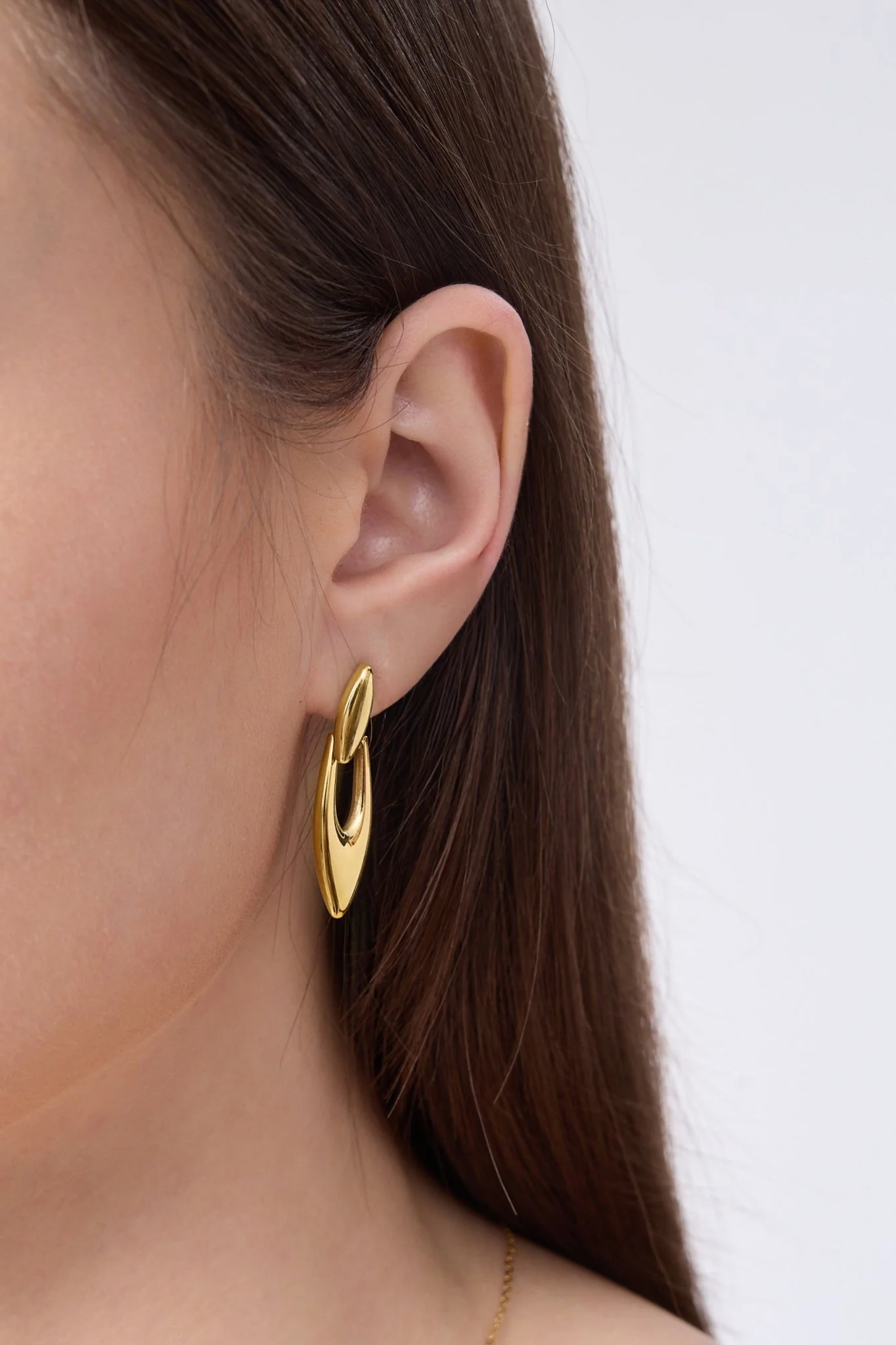 Nyla Tapered Drop Earrings - Image 2