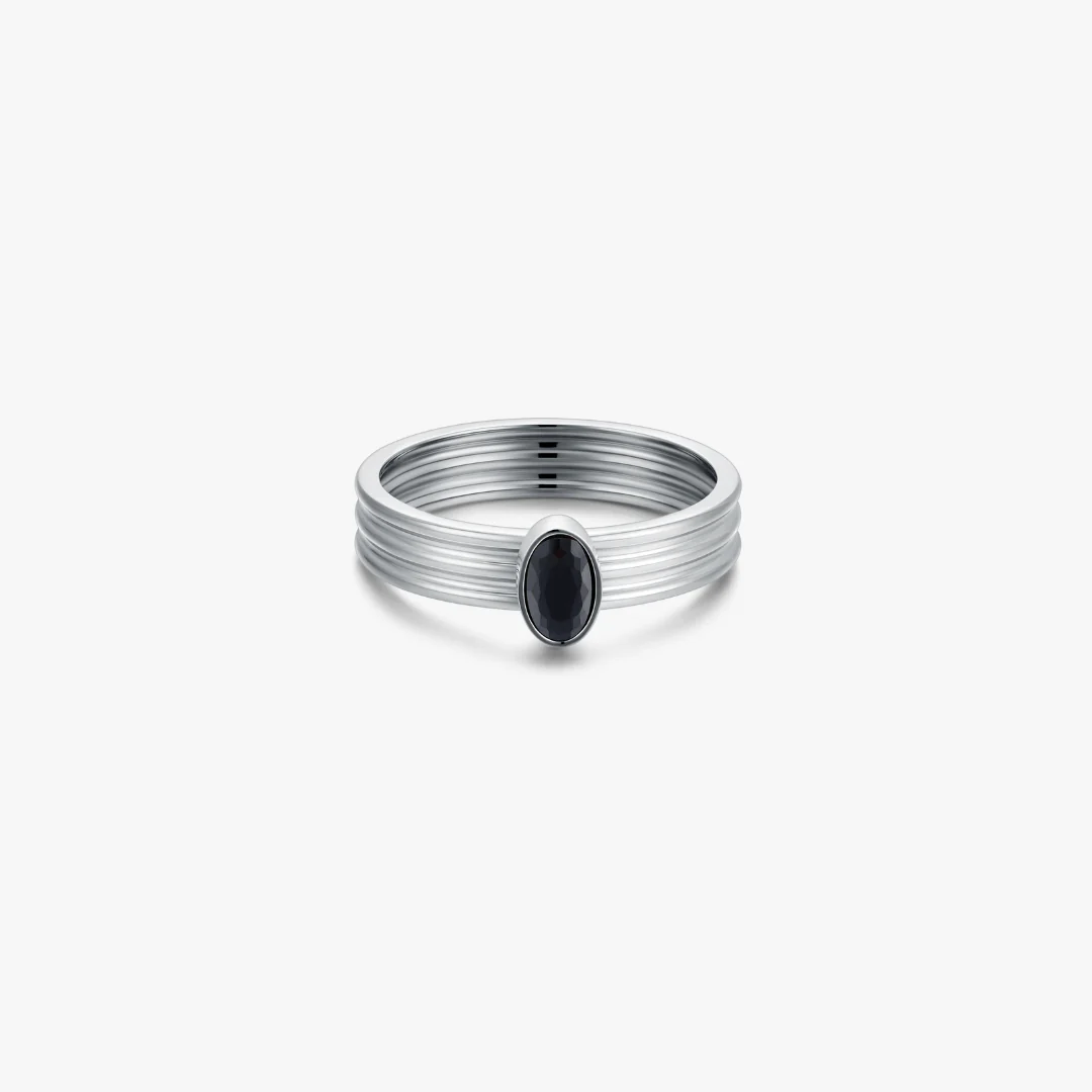 Oval Black Gem Ring - Image 5