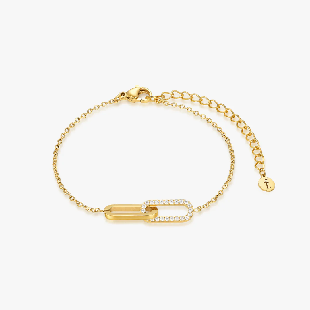 Pave Intertwined Links Bracelet - Image 4