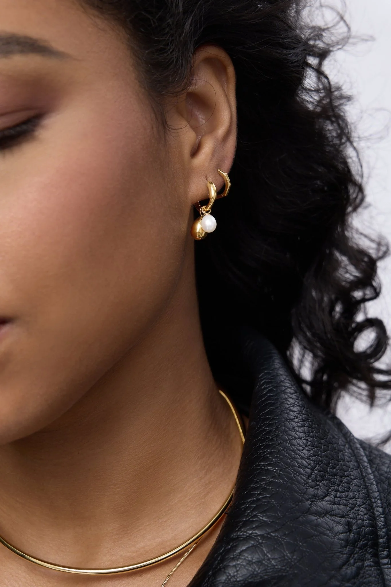 Pearl Tear Drop Hoop Earrings - Image 2