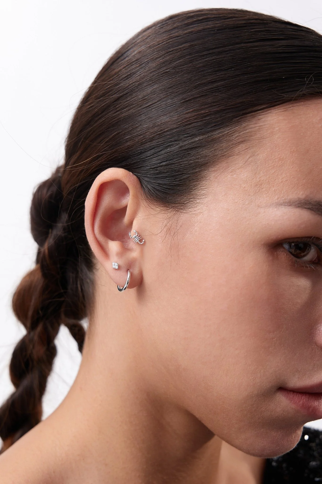 Rhombus Titanium Flat Back Stud (Single) - Image 2