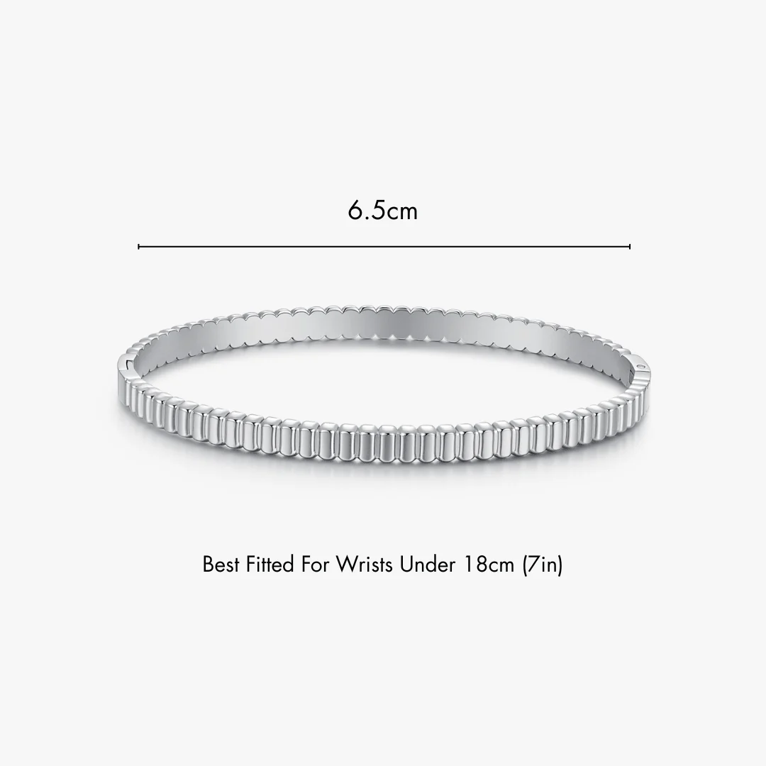 Ribbed Stacker Cuff Bangle - Image 11