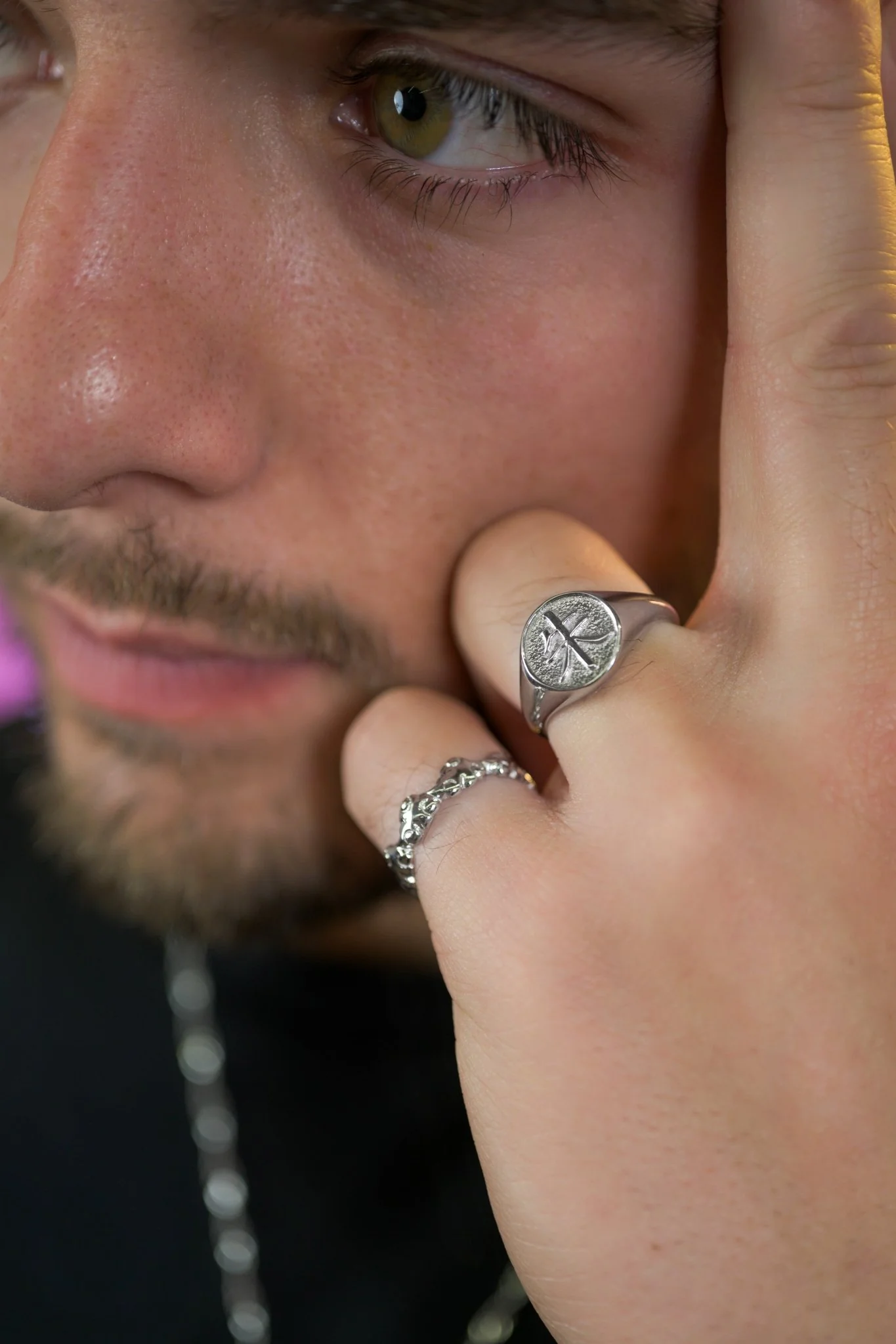 Scarlet Signet Ring (Anime Inspired Collection) - Image 5