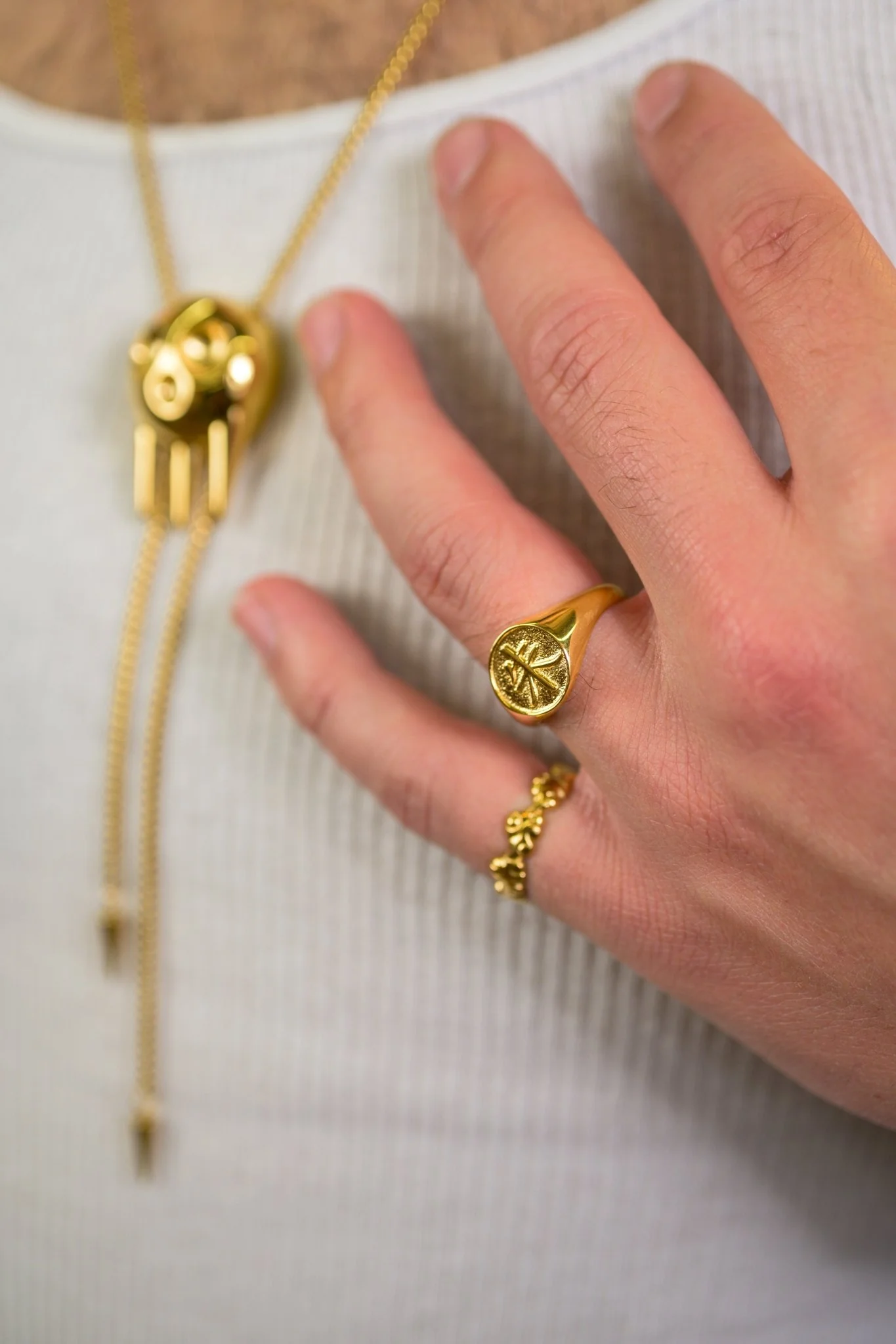Scarlet Signet Ring (Anime Inspired Collection) - Image 6