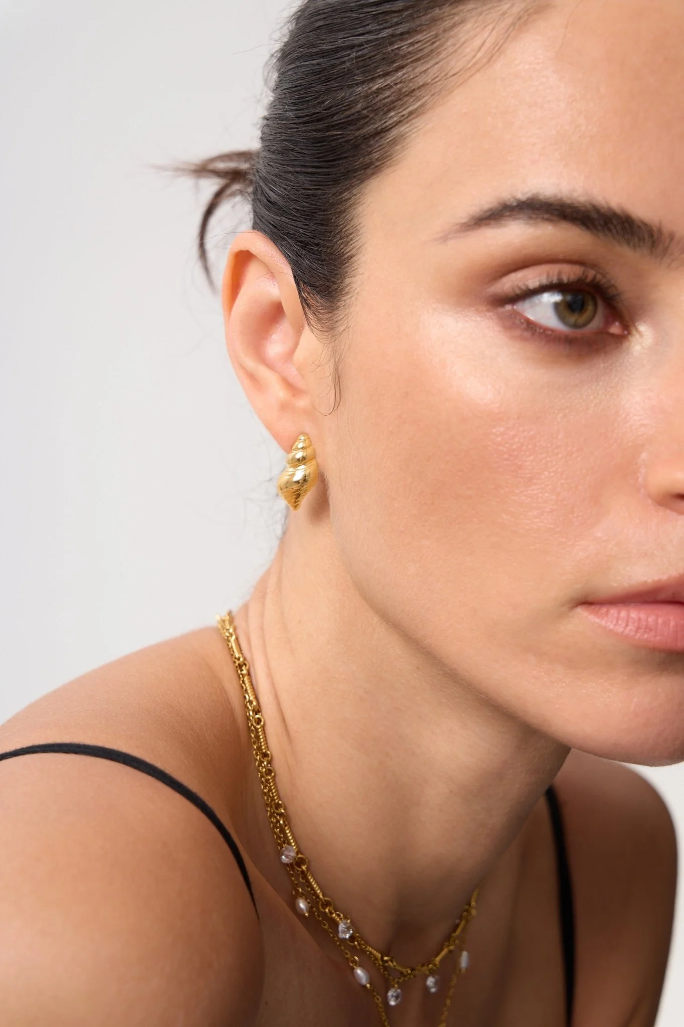 Shell Earrings - Image 4