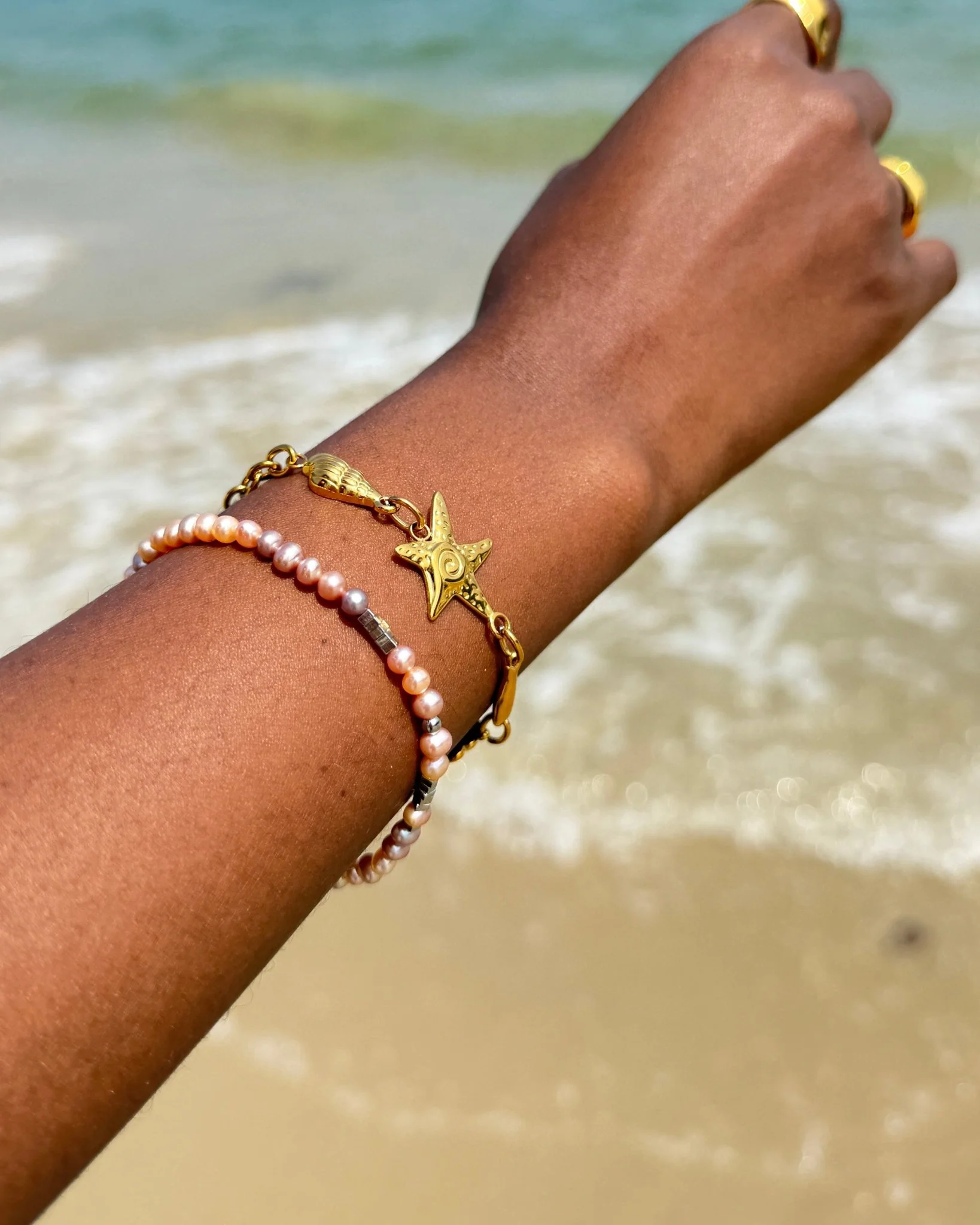LIMITED EDITION: Sorelle Pearl Bracelet - Image 3