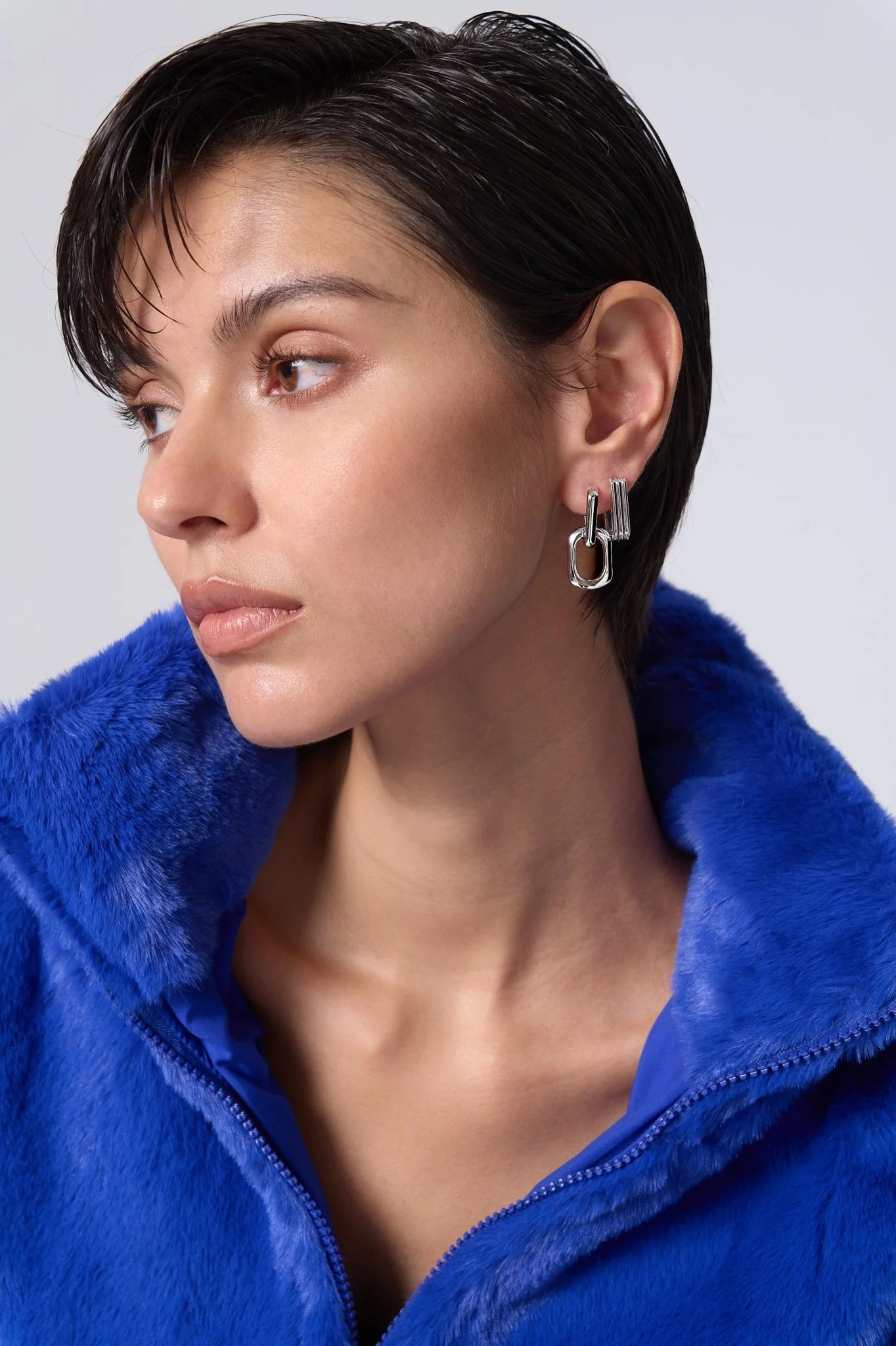 Tessa Rectangle Hoops - Image 4