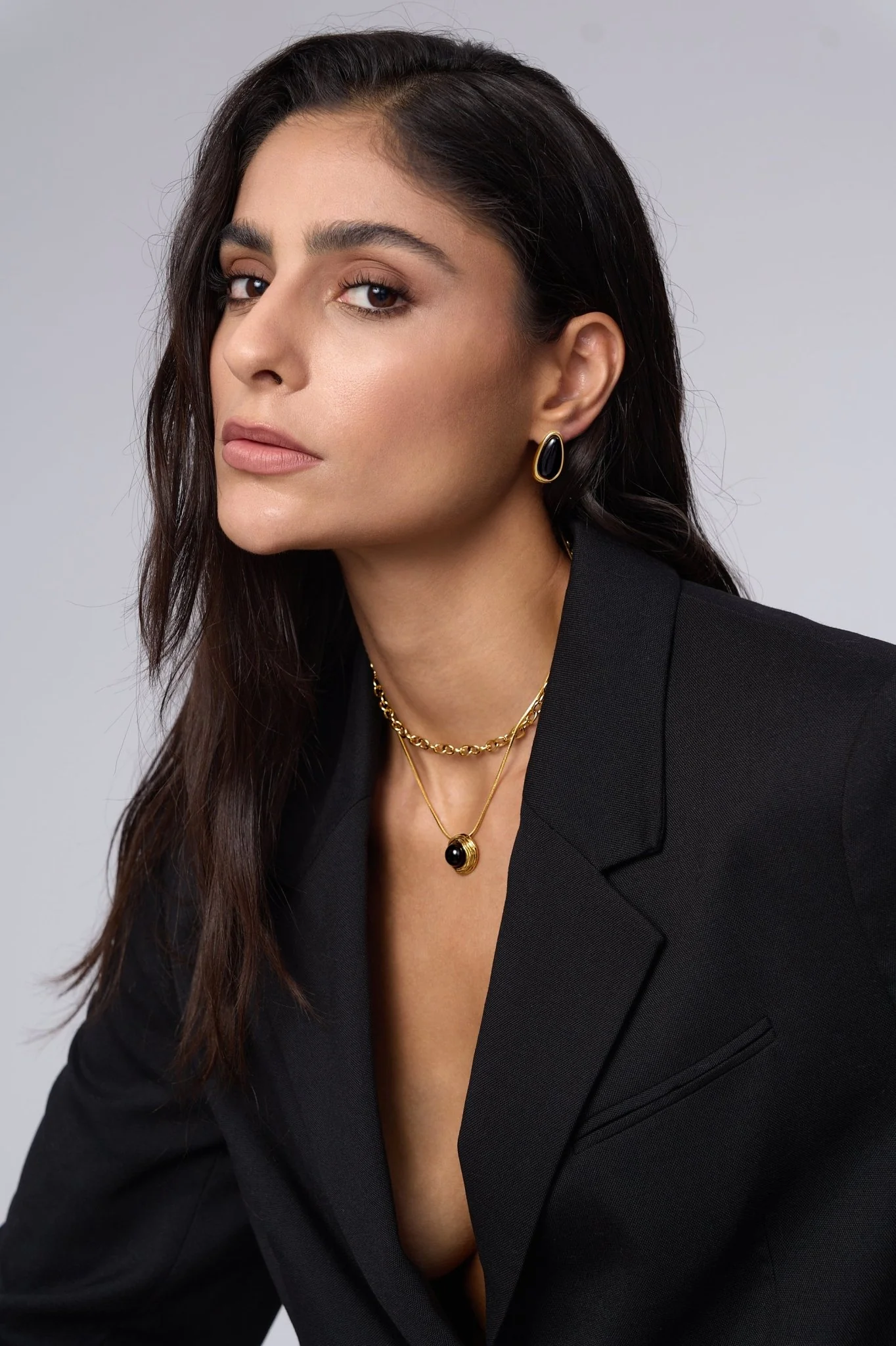 The Bold Black Gem Bundle in Gold - Image 3