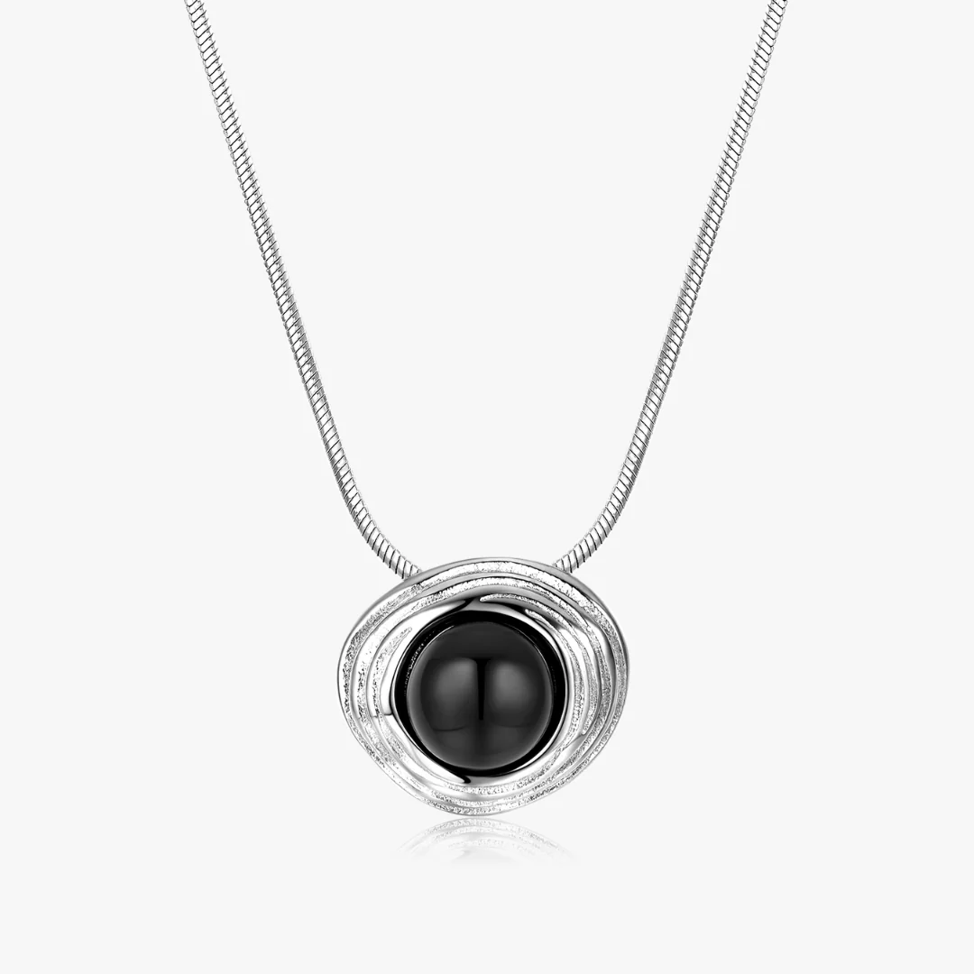 Thea Black Gem Necklace - Image 8