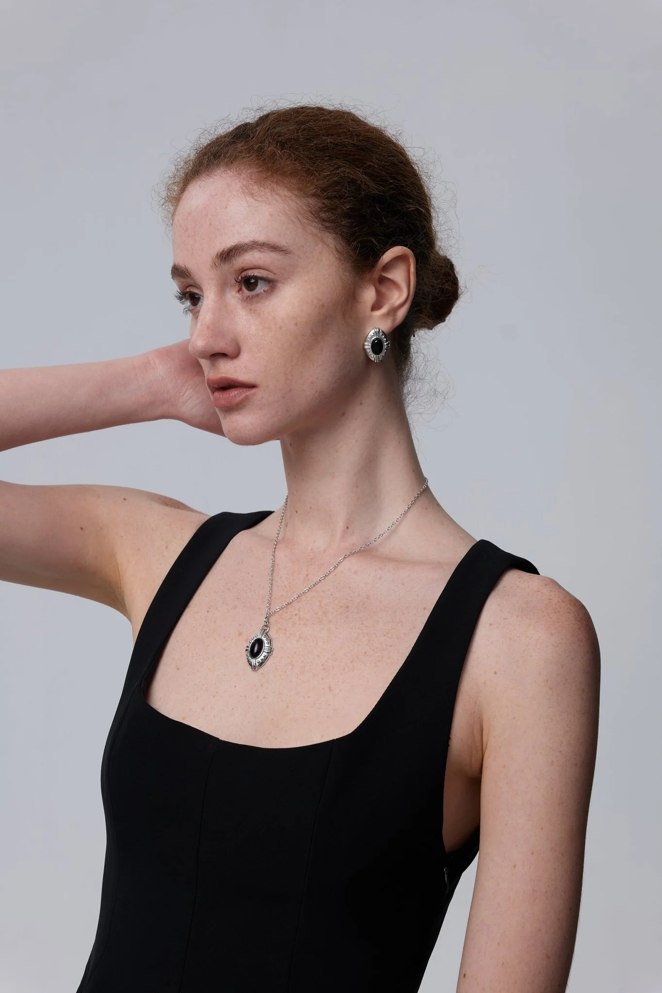 Vintage Inspired Black Agate Earrings - Image 5