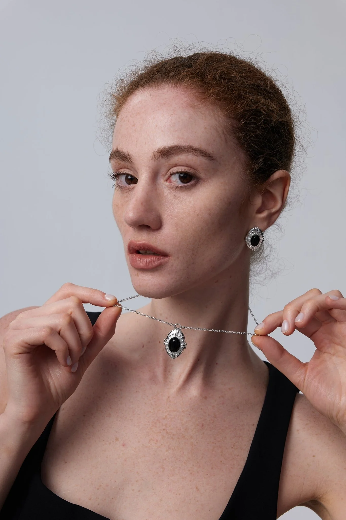 Vintage Inspired Black Agate Earrings - Image 6