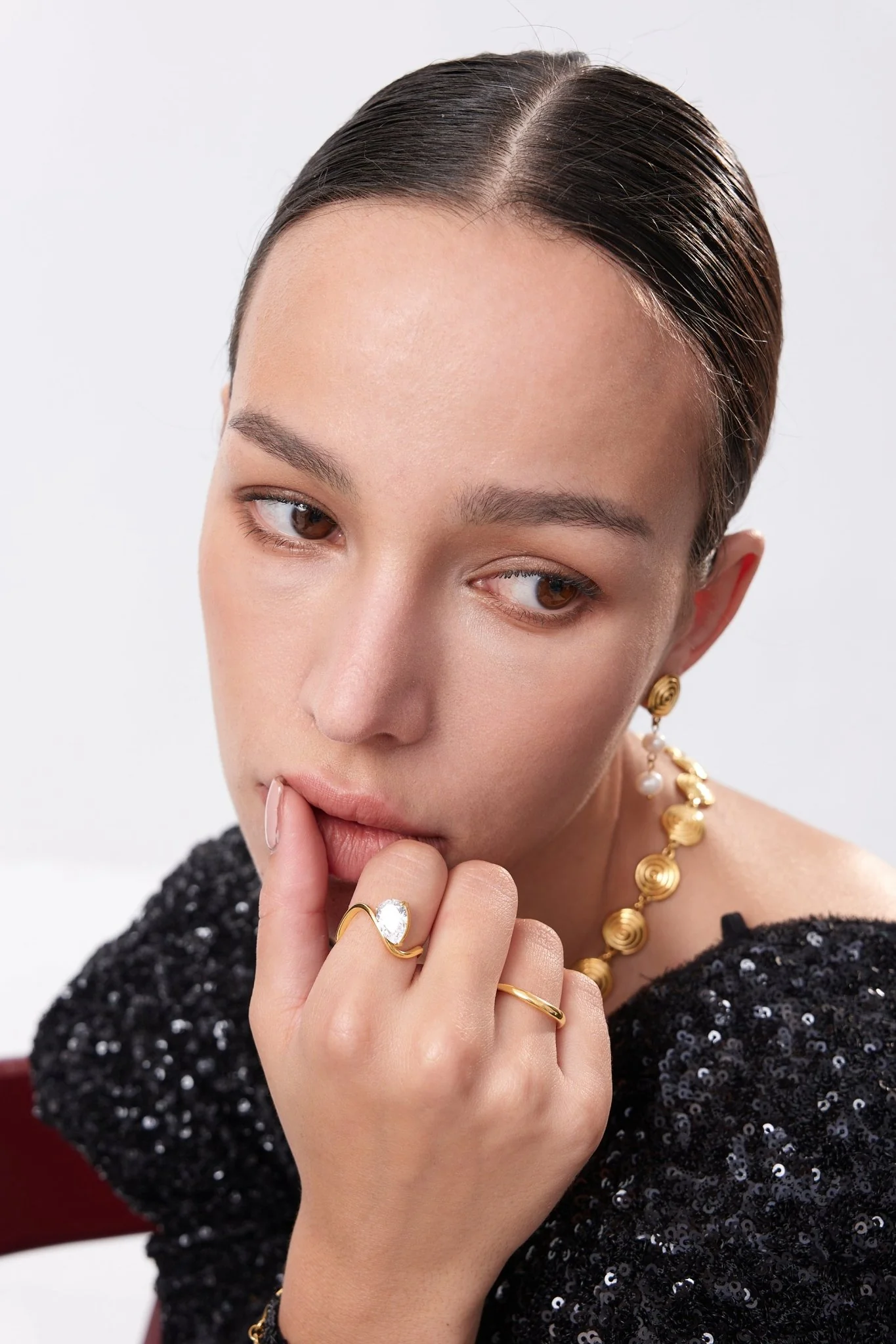 Wave Tear Drop Gem Ring - Image 2