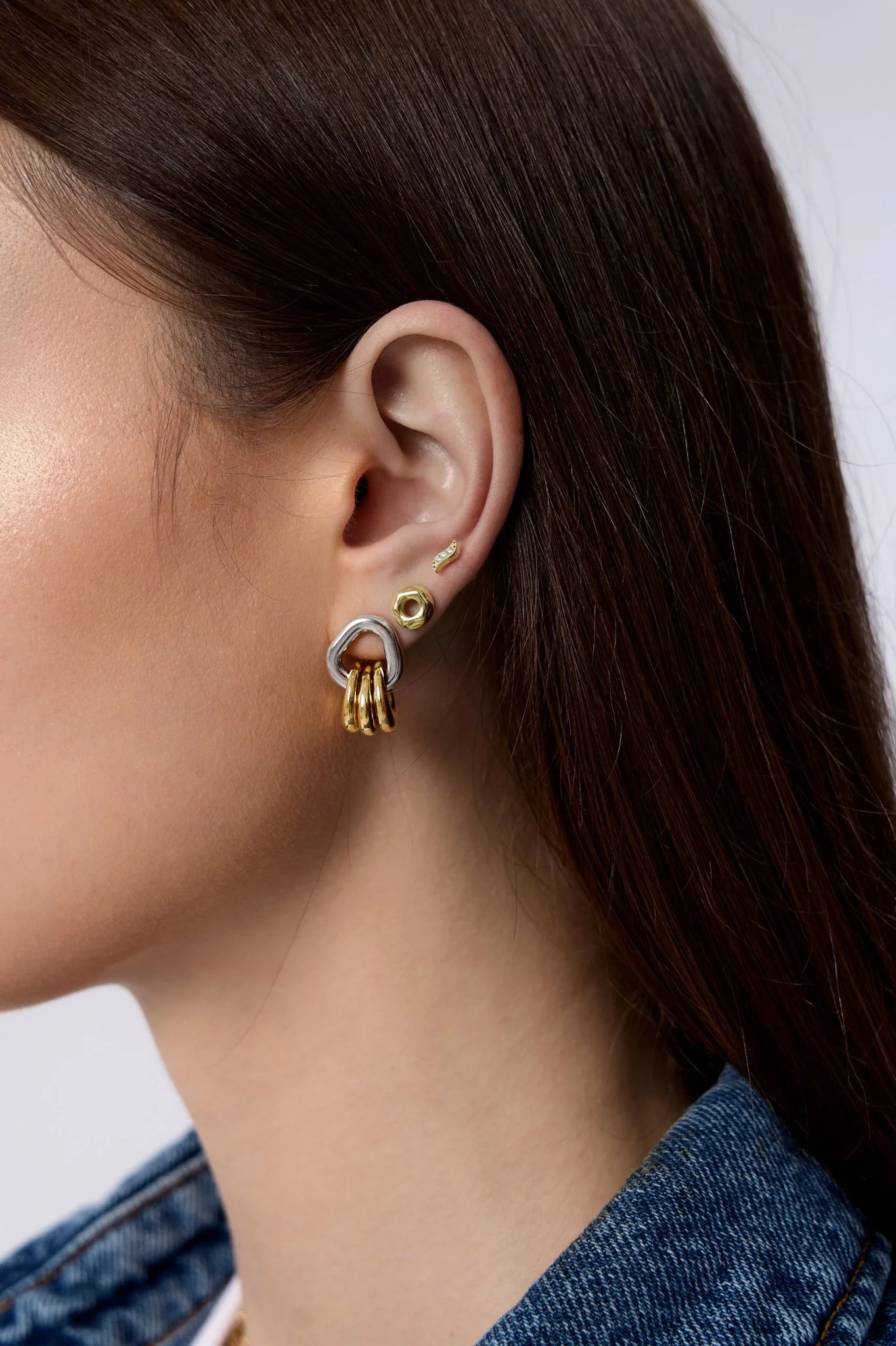 Wave Titanium Flat Back Stud (Single) - Image 2