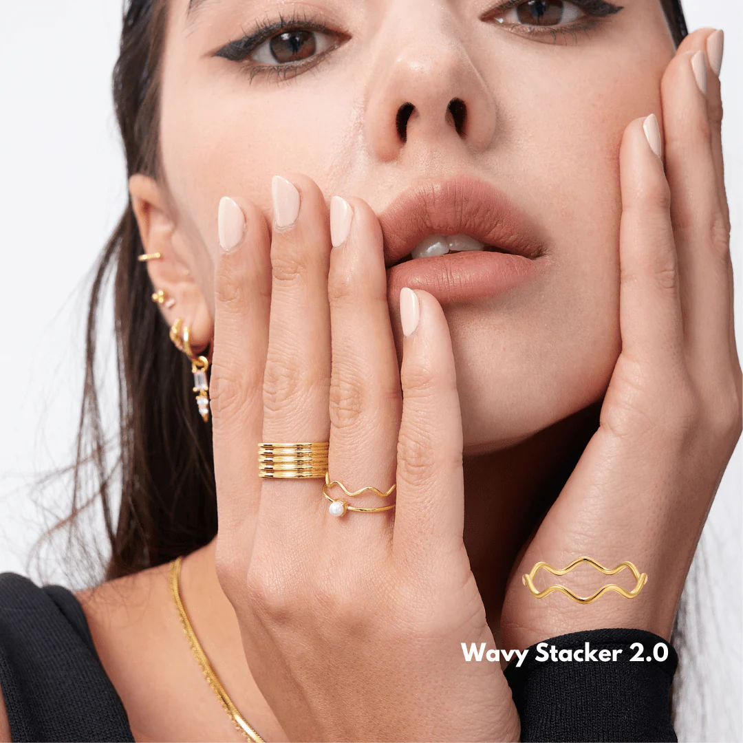 Wavy Stacker 2.0 Ring - Image 3