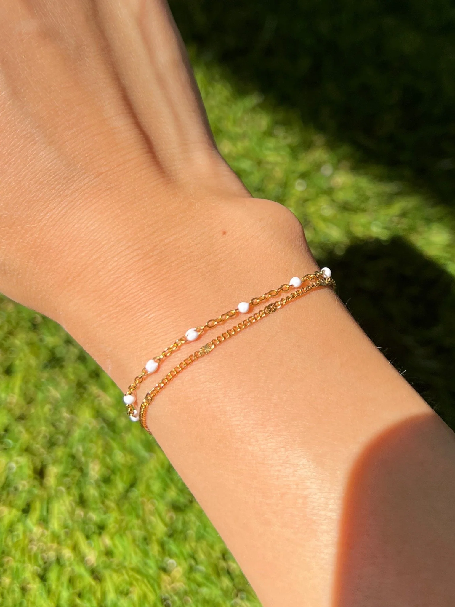 White Enamel Beaded Bracelet in Gold - Image 3