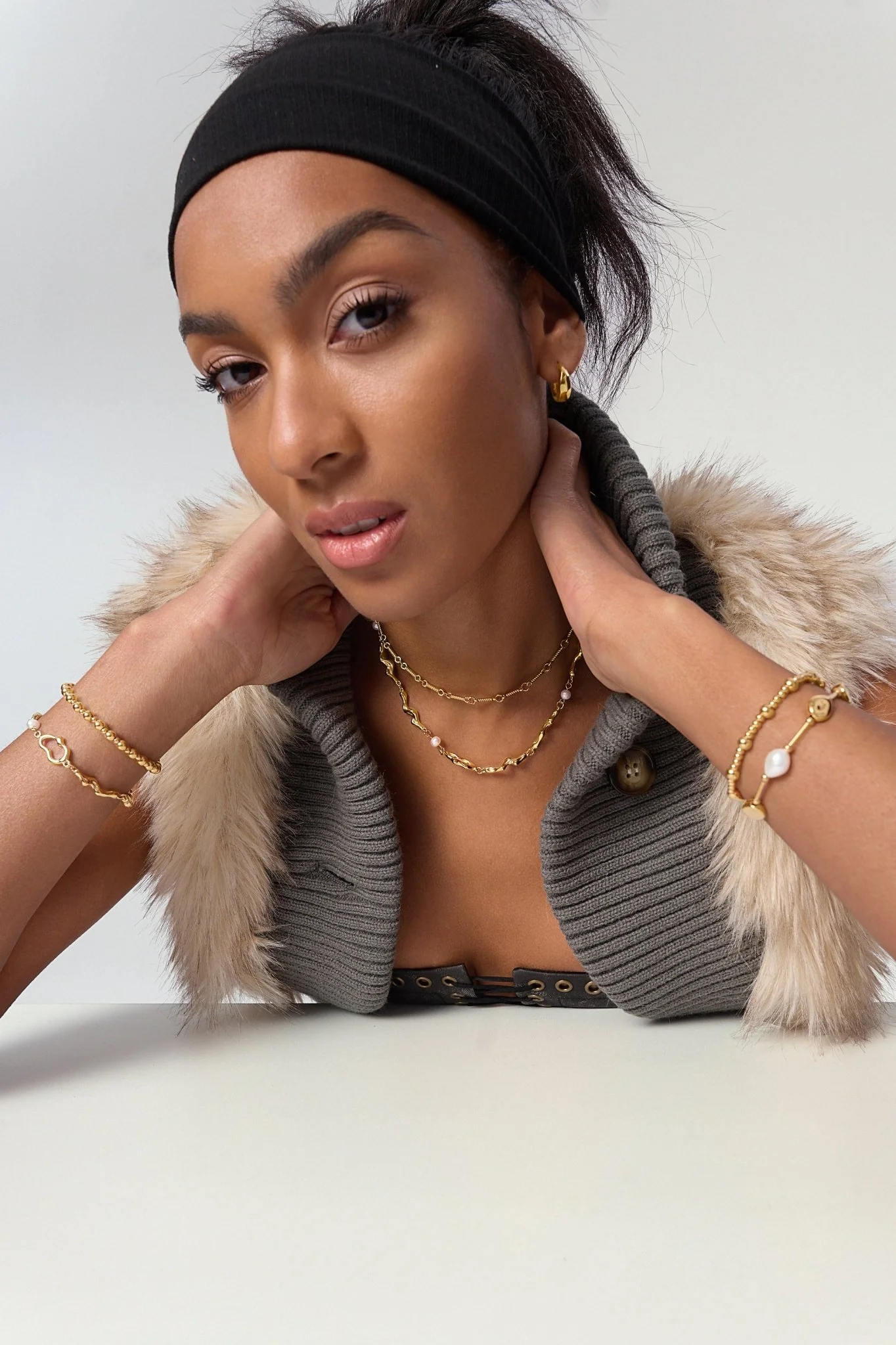 Yara Organic Asymmetrical Pearl Necklace - Image 4
